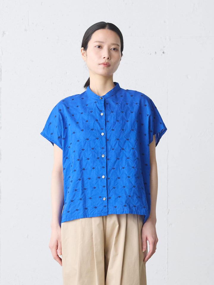dots shirt nosleeve