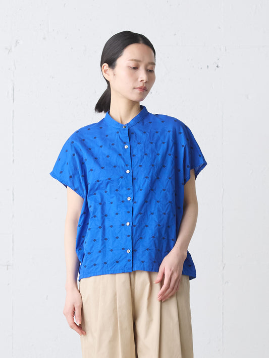 dots shirt nosleeve