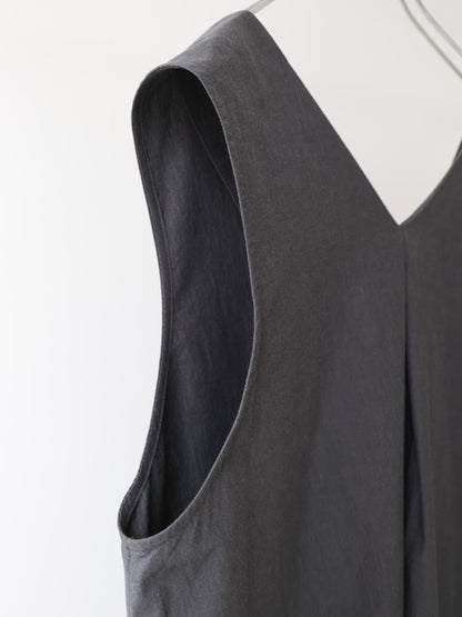 V neck long gilet one-piece