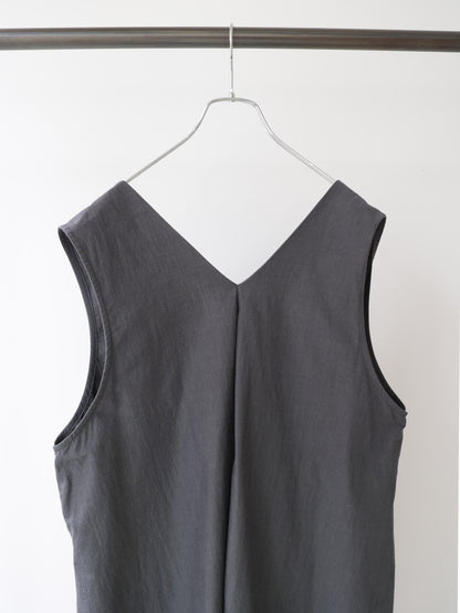 V neck long gilet one-piece