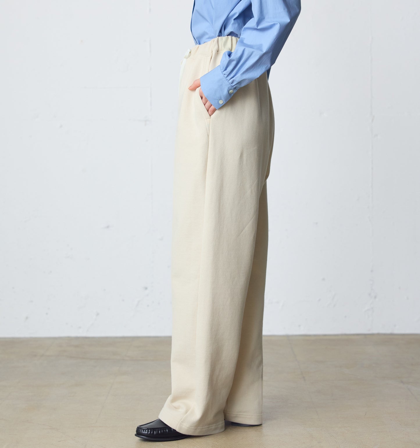 HOME sweat pants