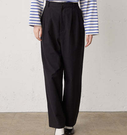 back satin 2tuck pants