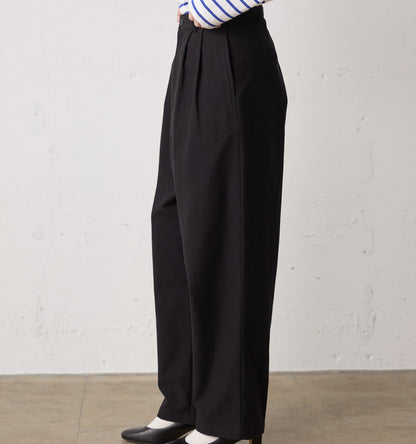 back satin 2tuck pants
