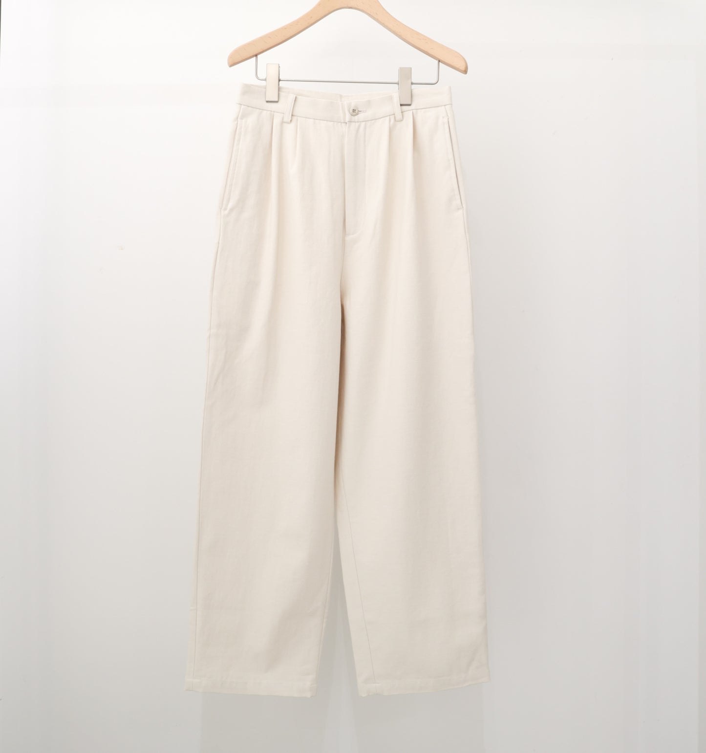 back satin 2tuck pants