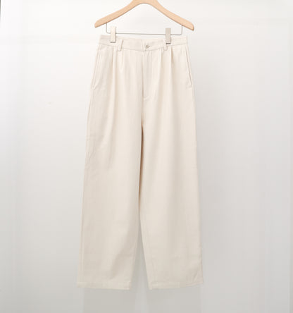back satin 2tuck pants
