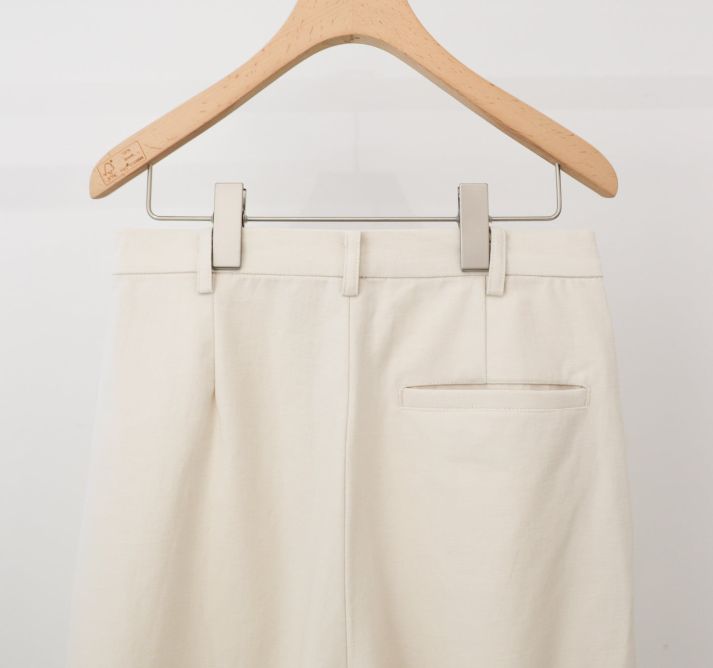 back satin 2tuck pants