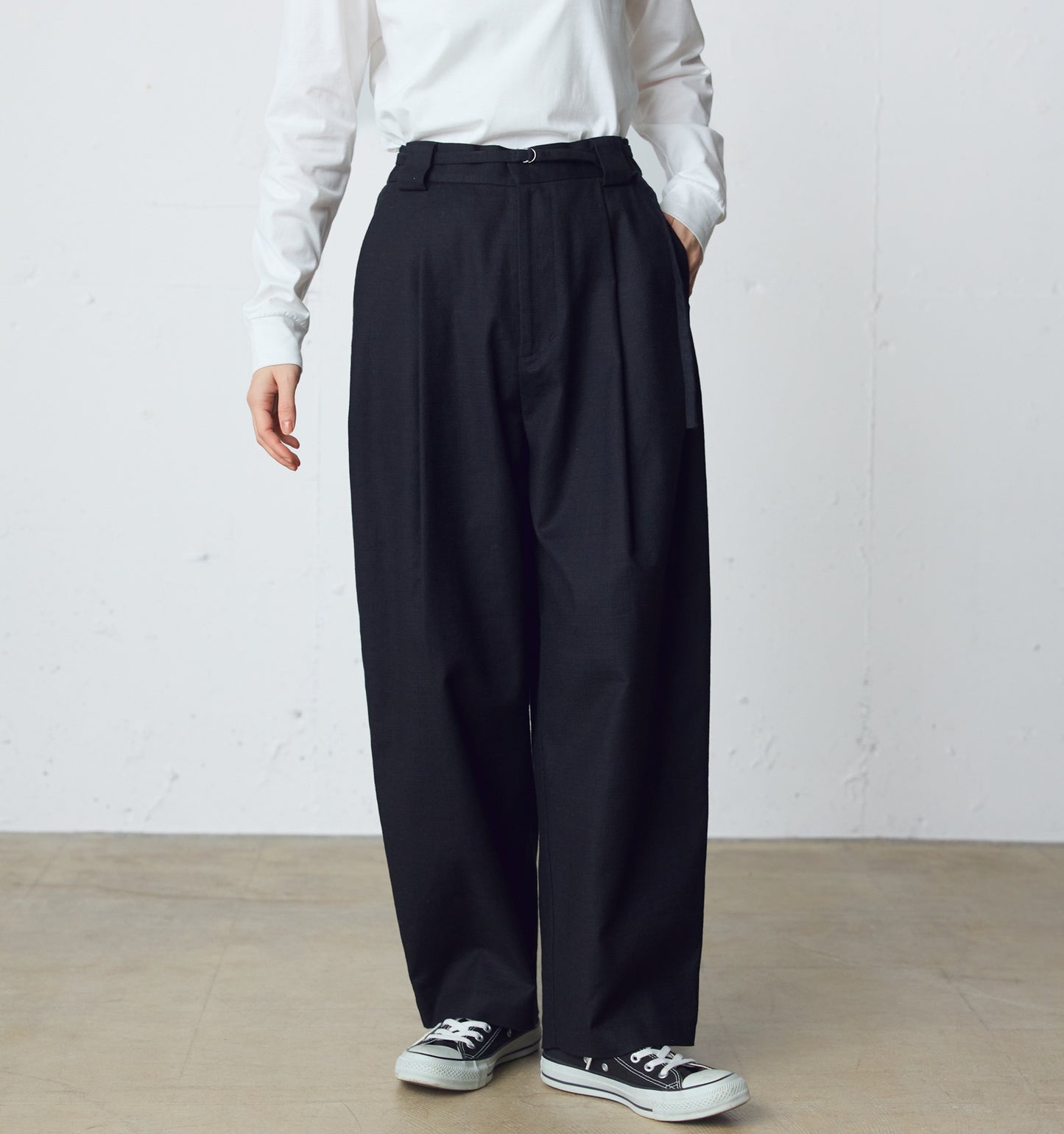 slacks pants with belt