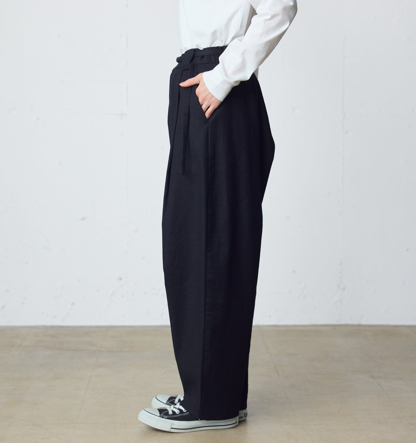 slacks pants with belt
