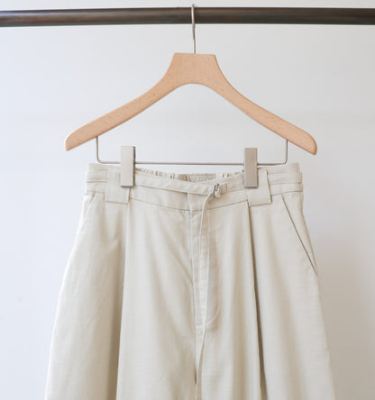 slacks pants with belt