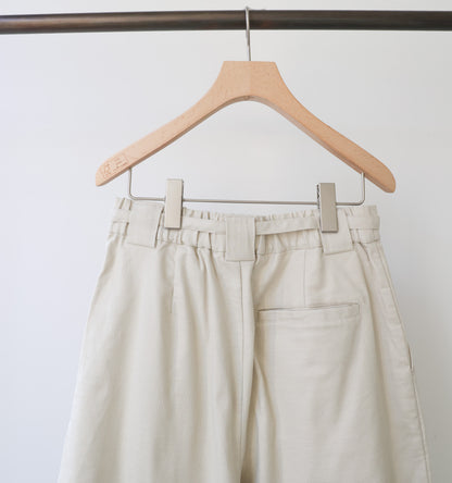 slacks pants with belt