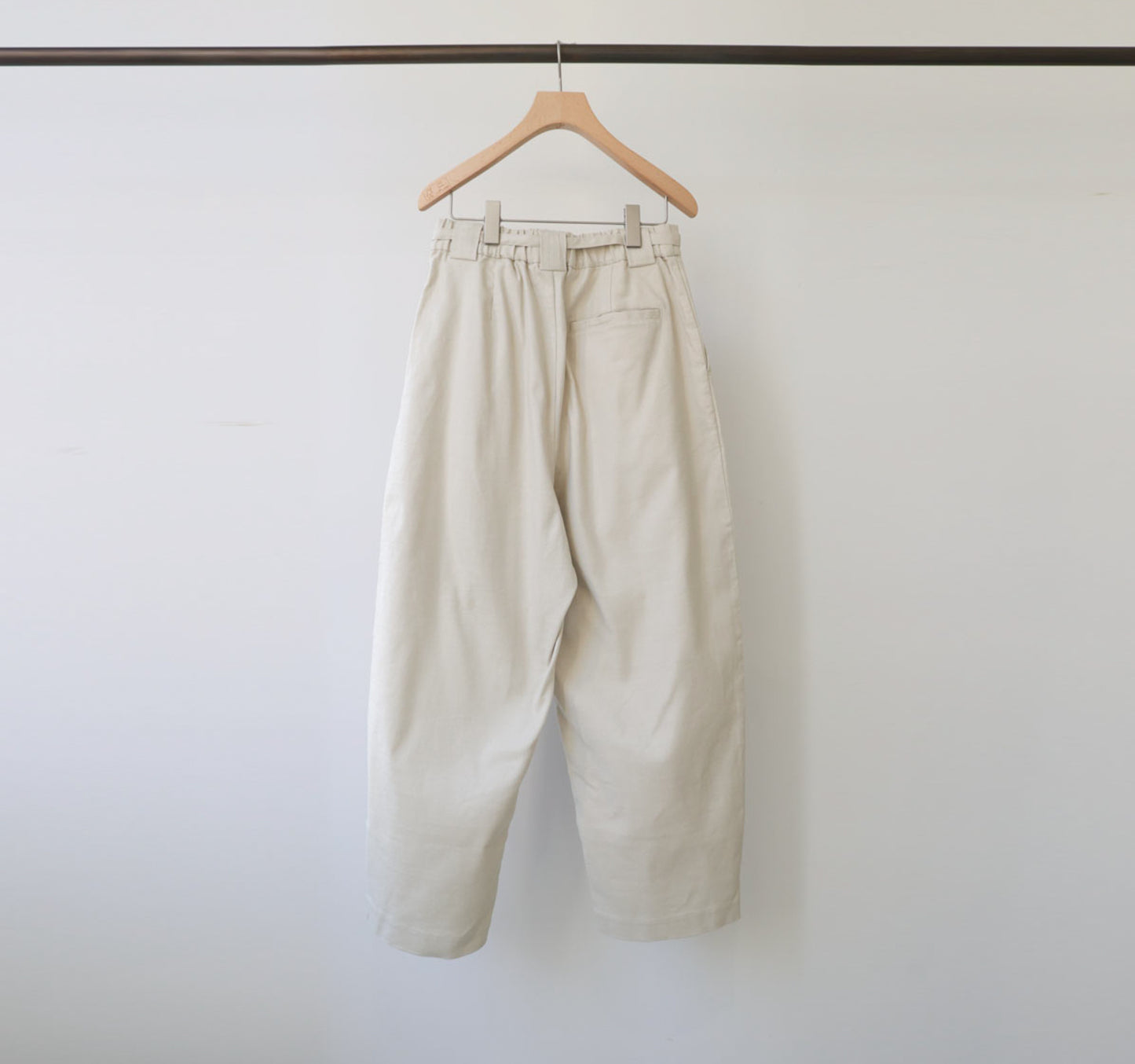 slacks pants with belt