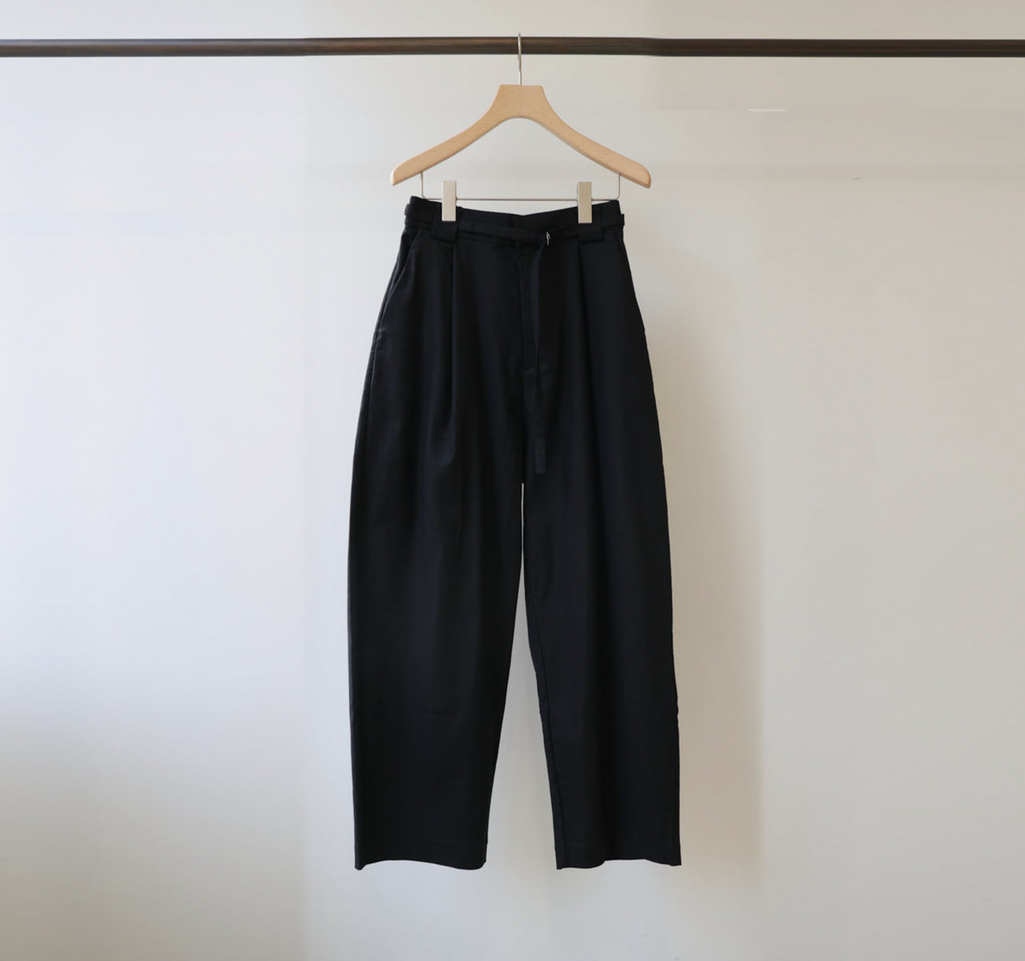 slacks pants with belt