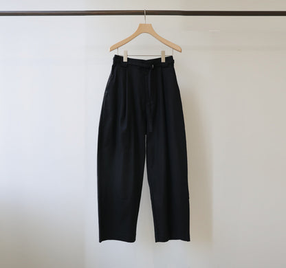 slacks pants with belt
