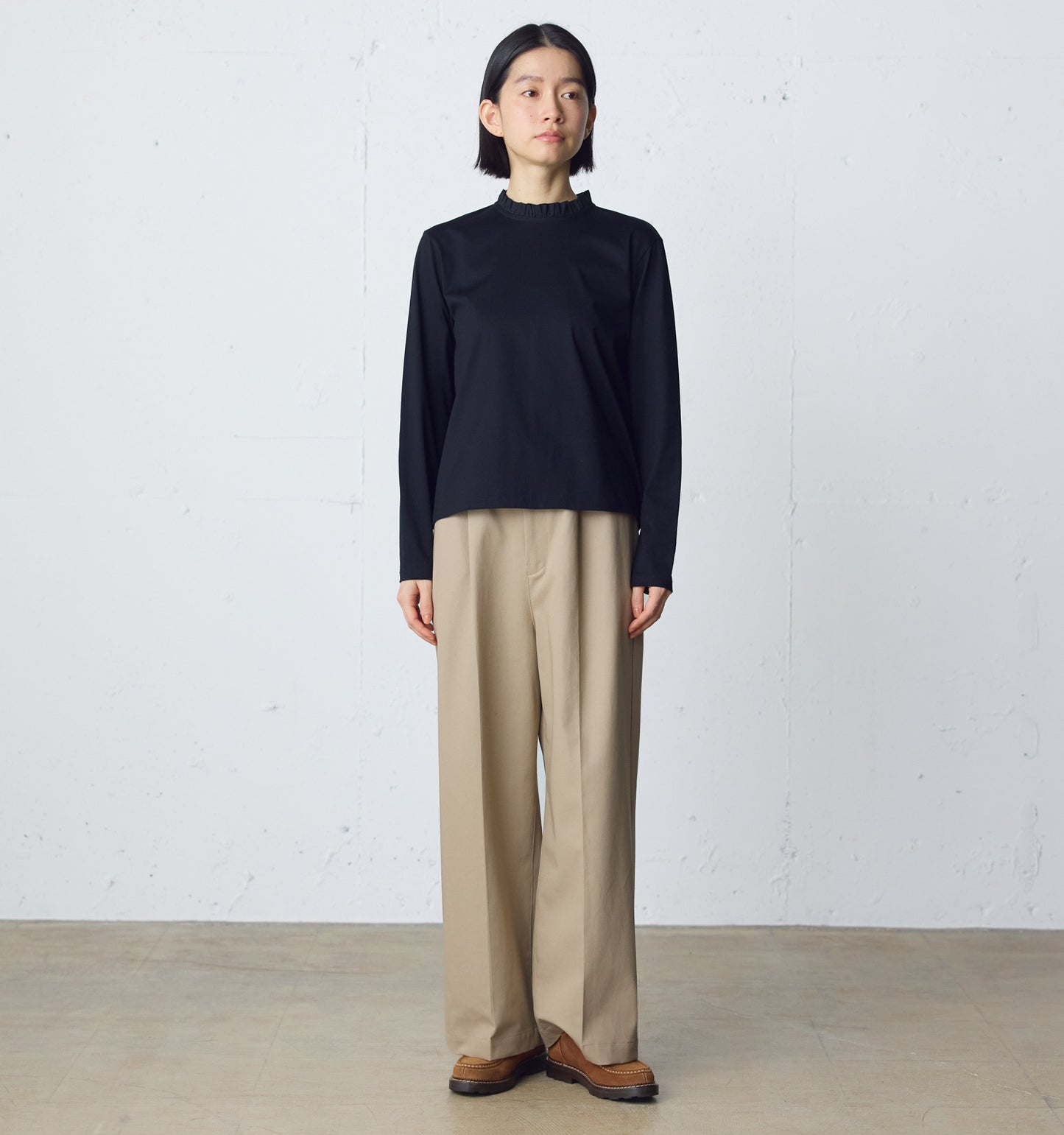 wide slacks pants