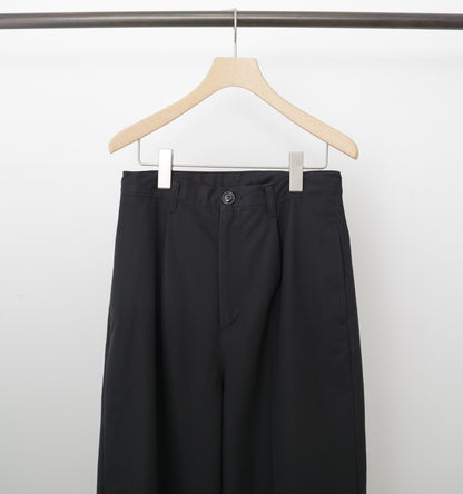 wide slacks pants