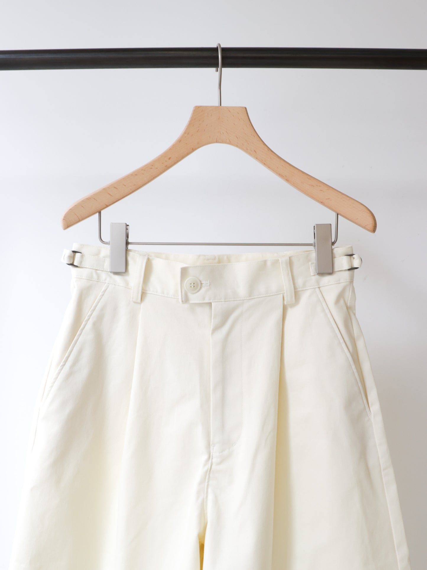 chino short pants