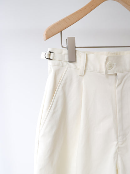 chino short pants