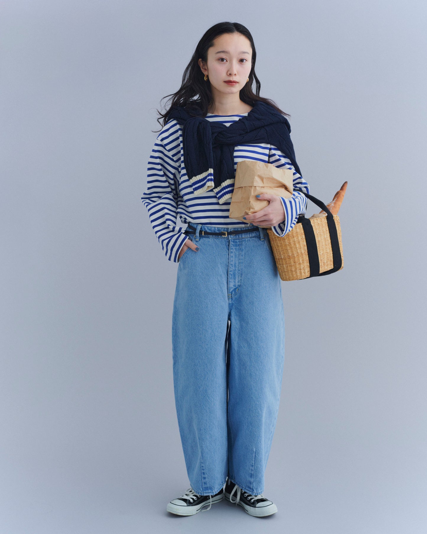 hi-waist curved denim