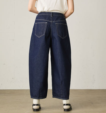 hi-waist curved denim