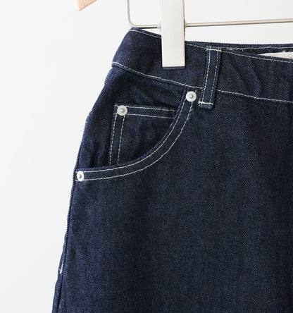 hi-waist curved denim
