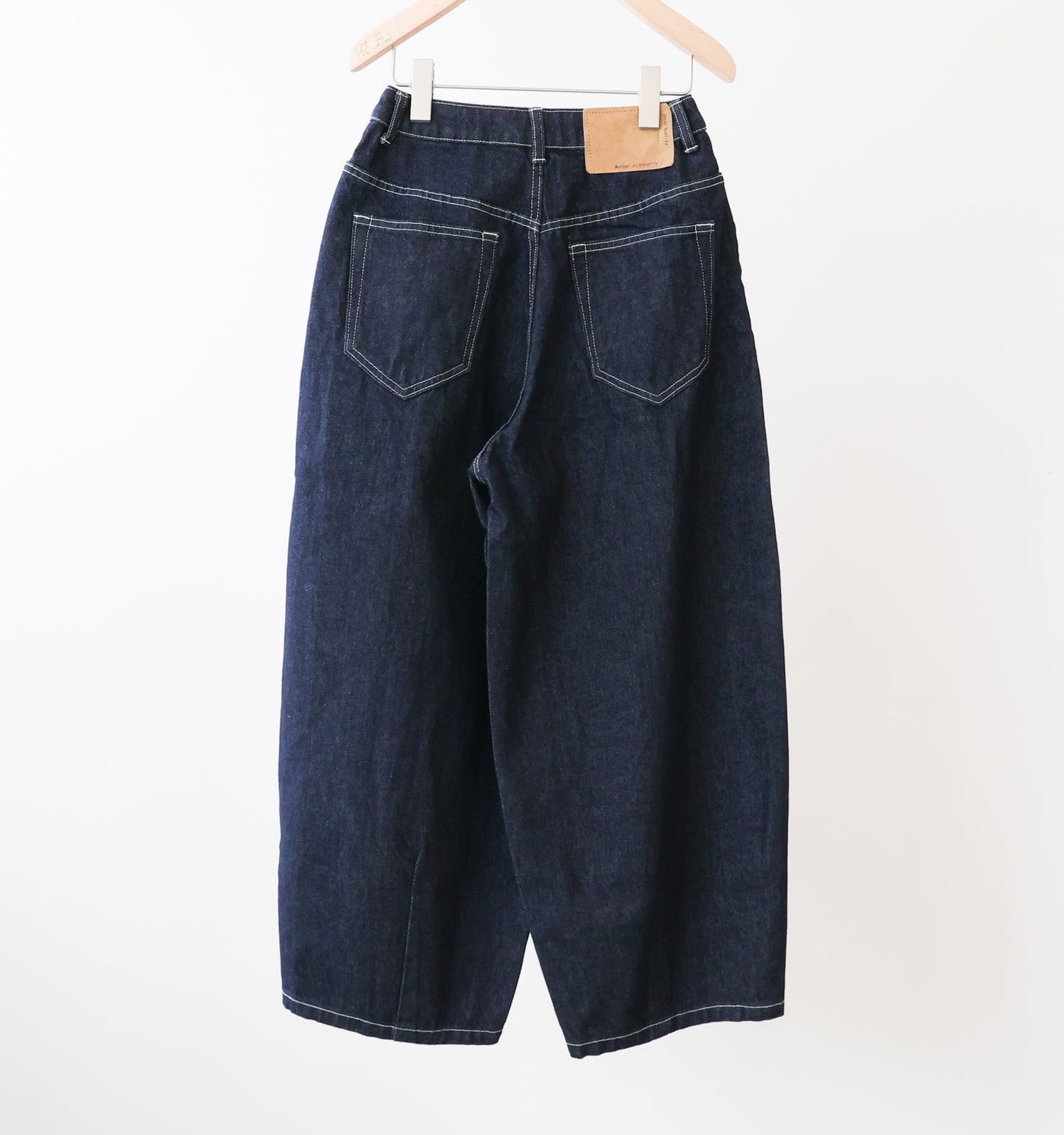 hi-waist curved denim