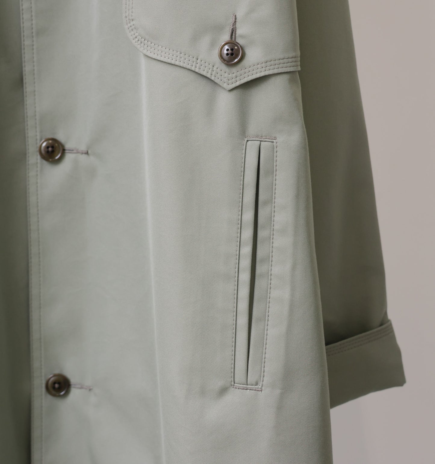 soutien collar coat