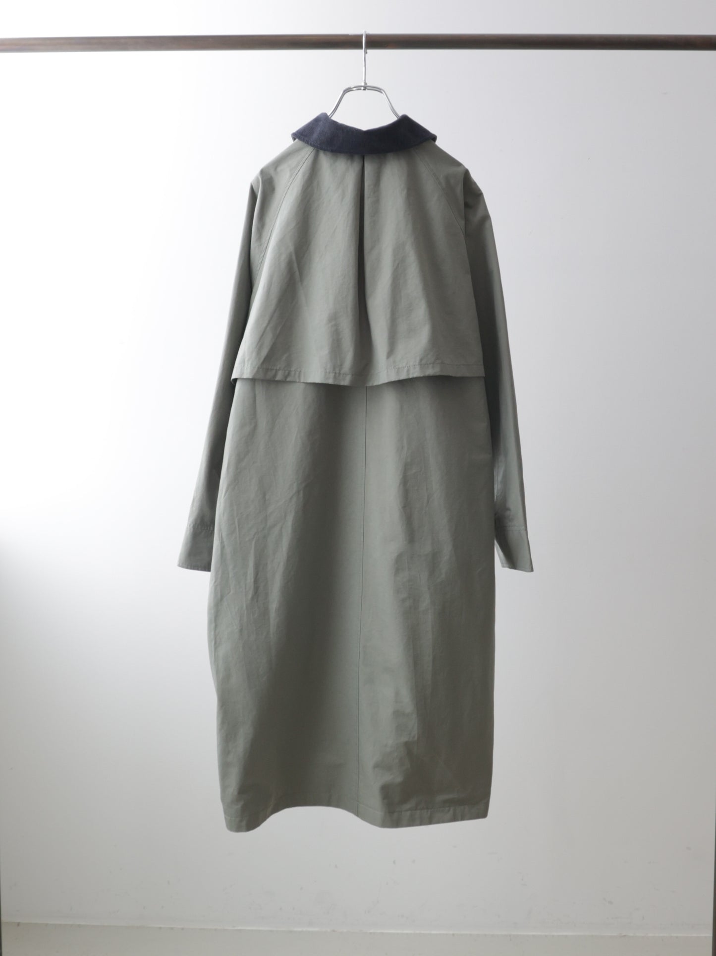 huting long coat