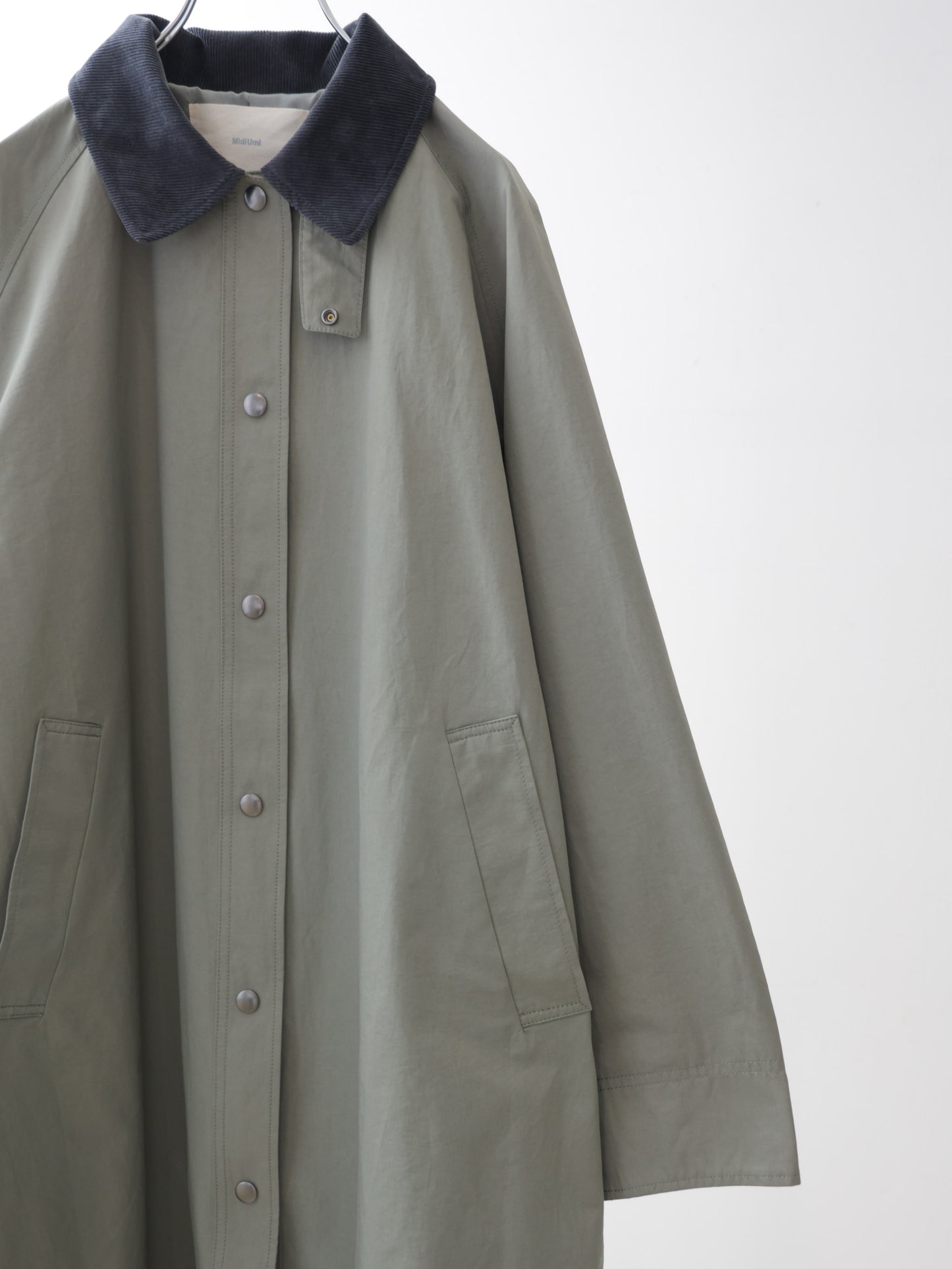 huting long coat