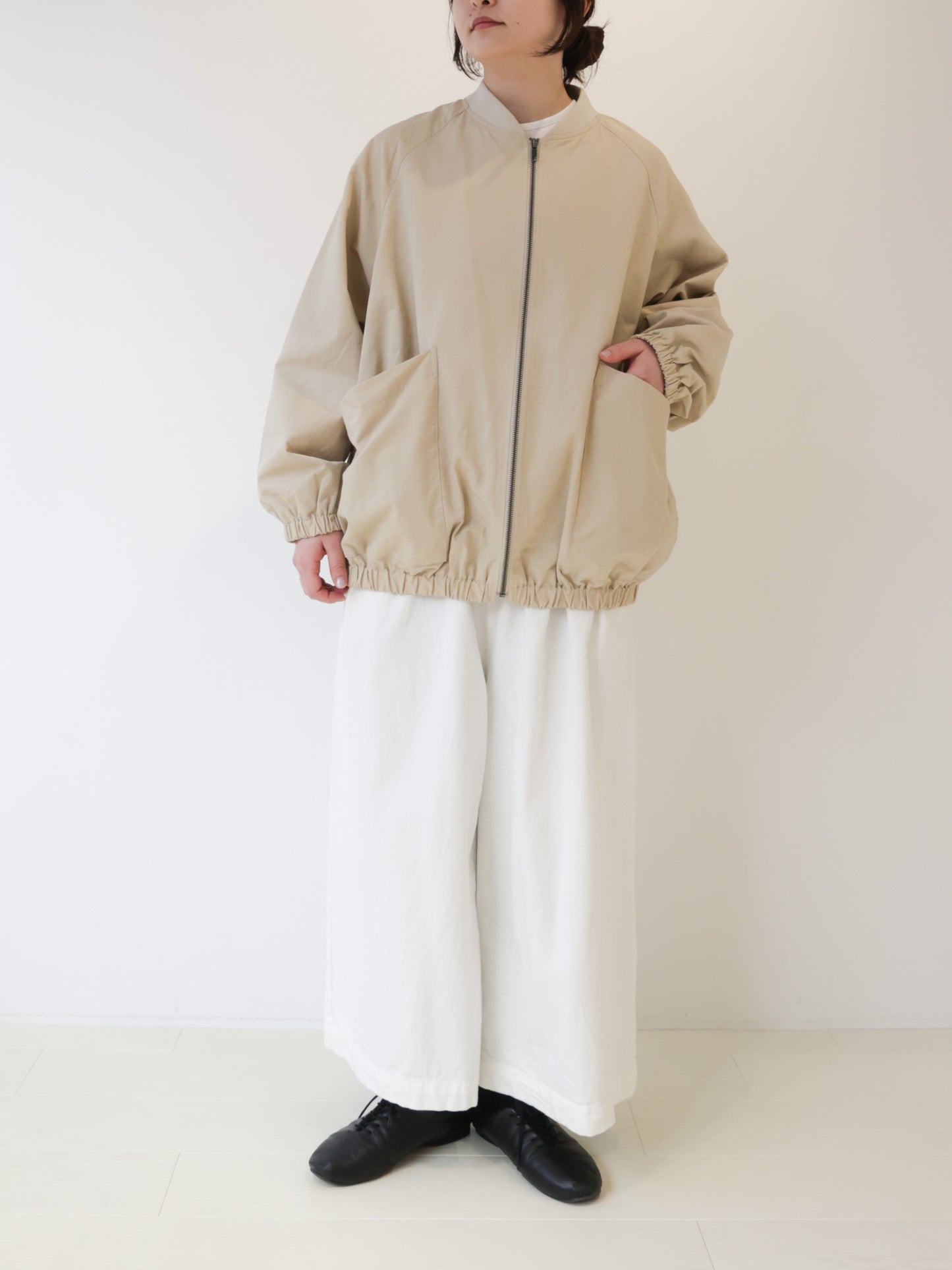zip blouson