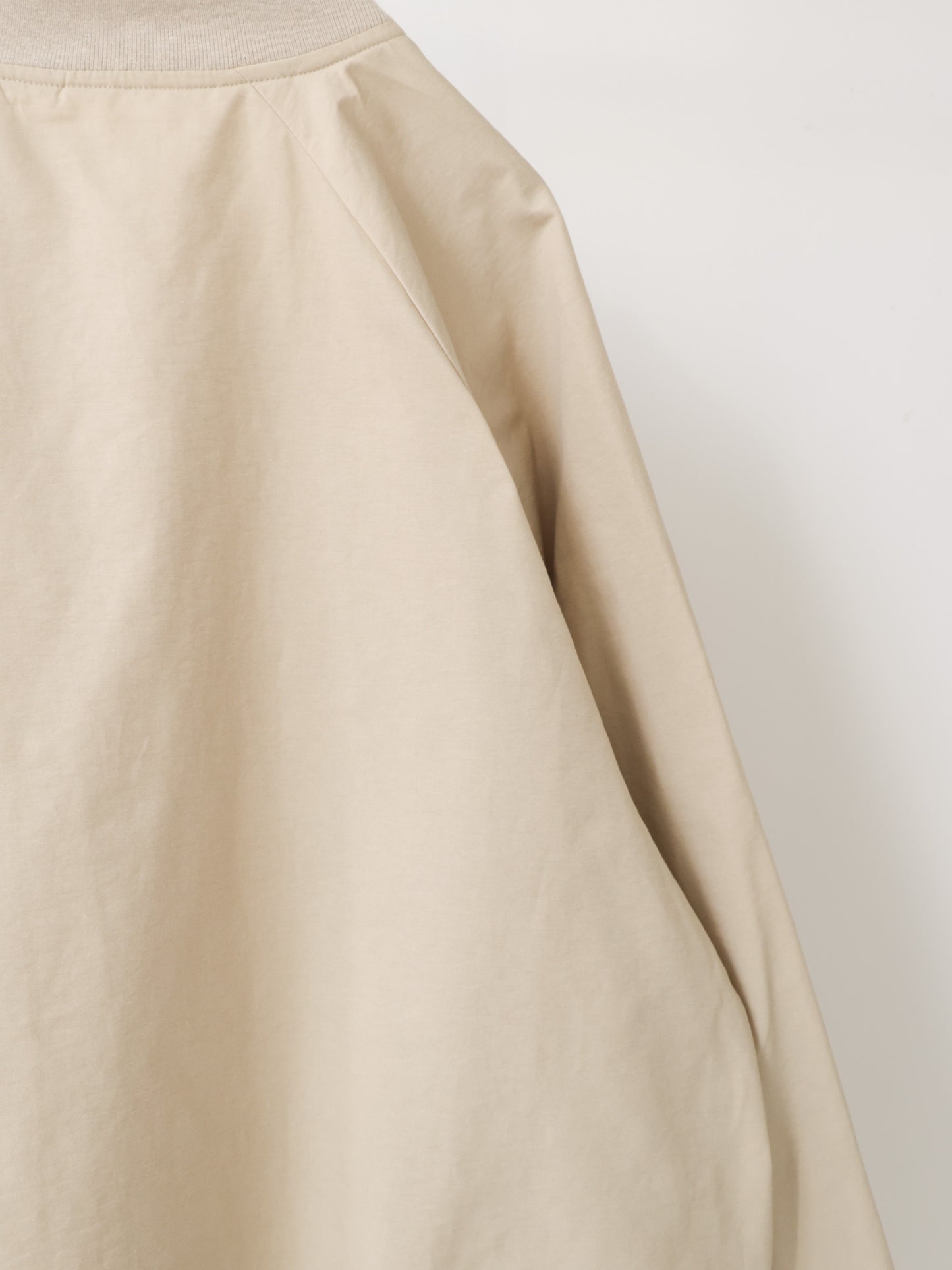 zip blouson