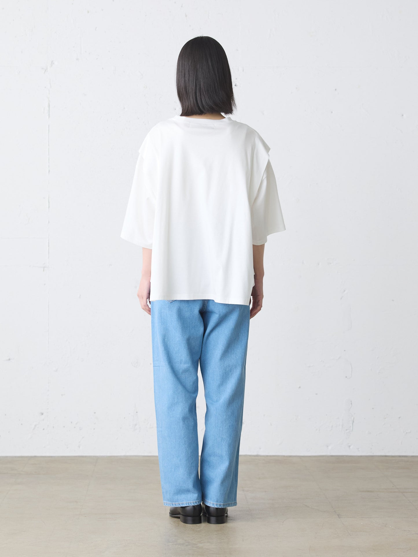 shoulder tuck pullover