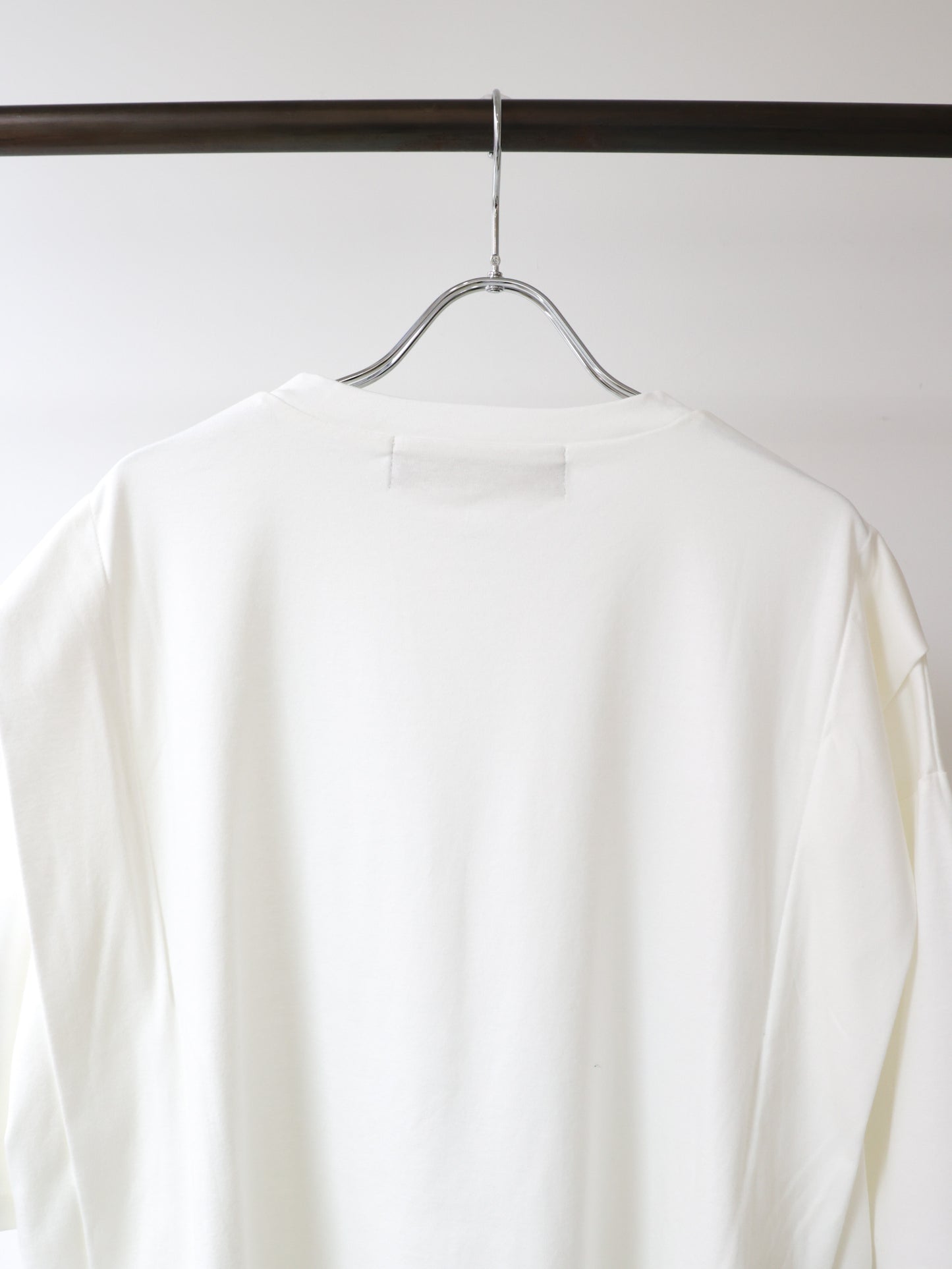 shoulder tuck pullover