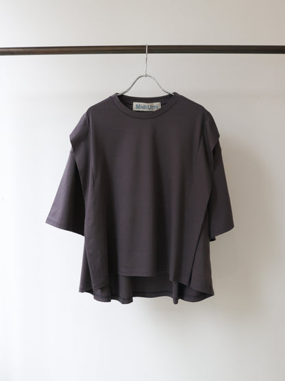 shoulder tuck pullover