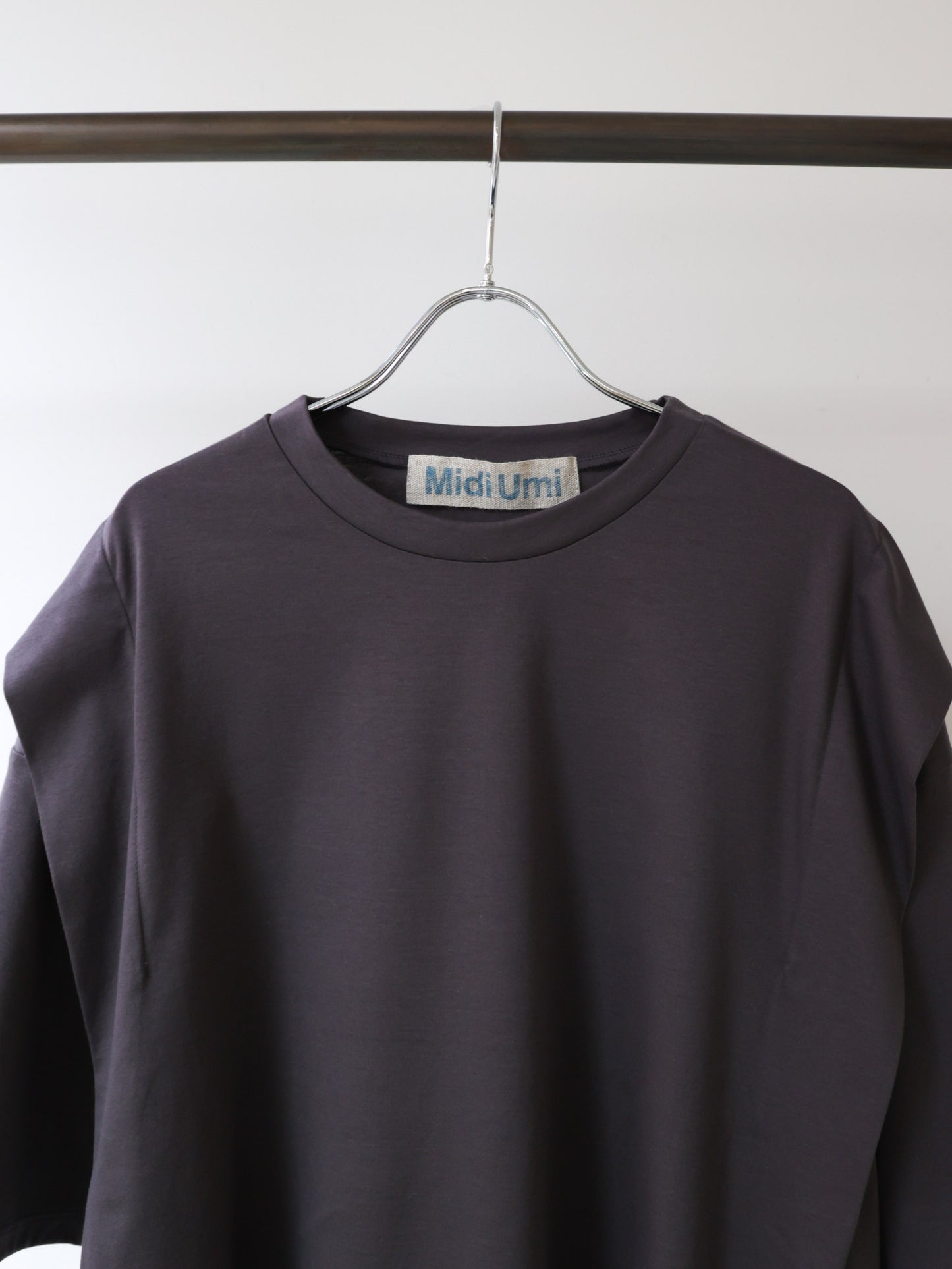 shoulder tuck pullover