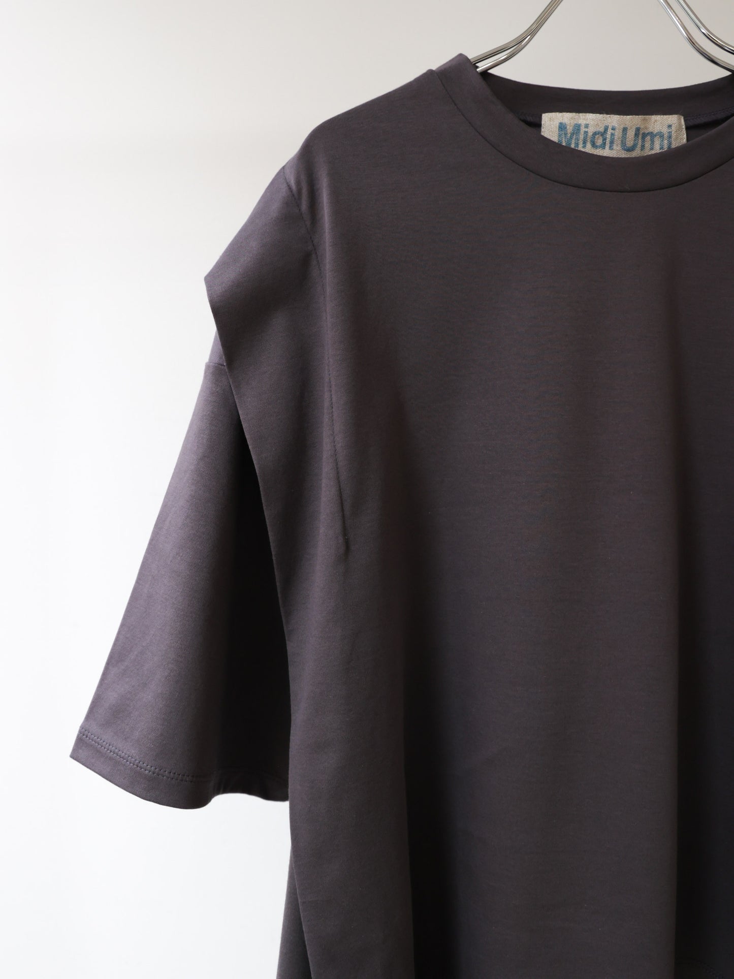 shoulder tuck pullover
