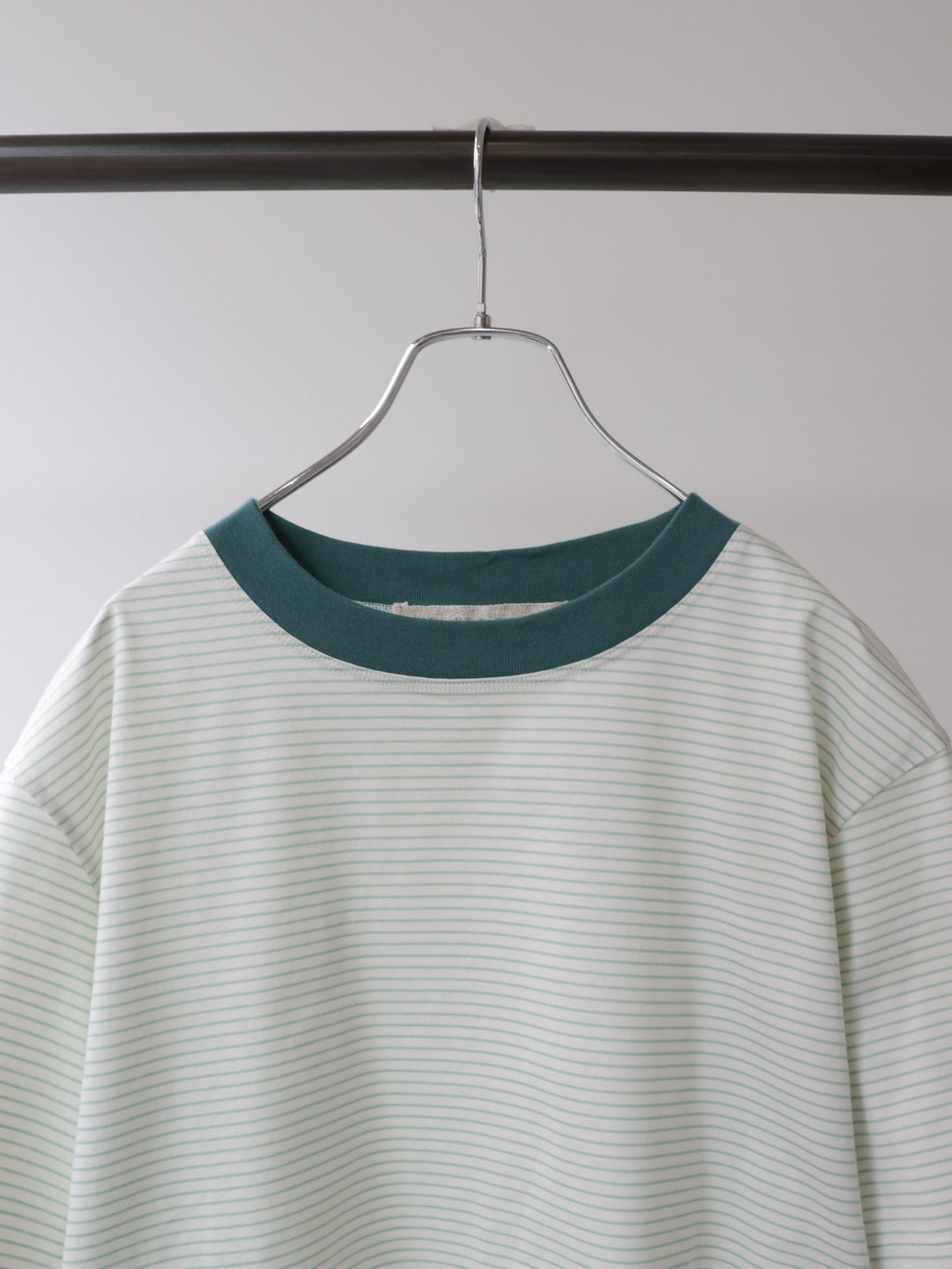 basic BD pullover
