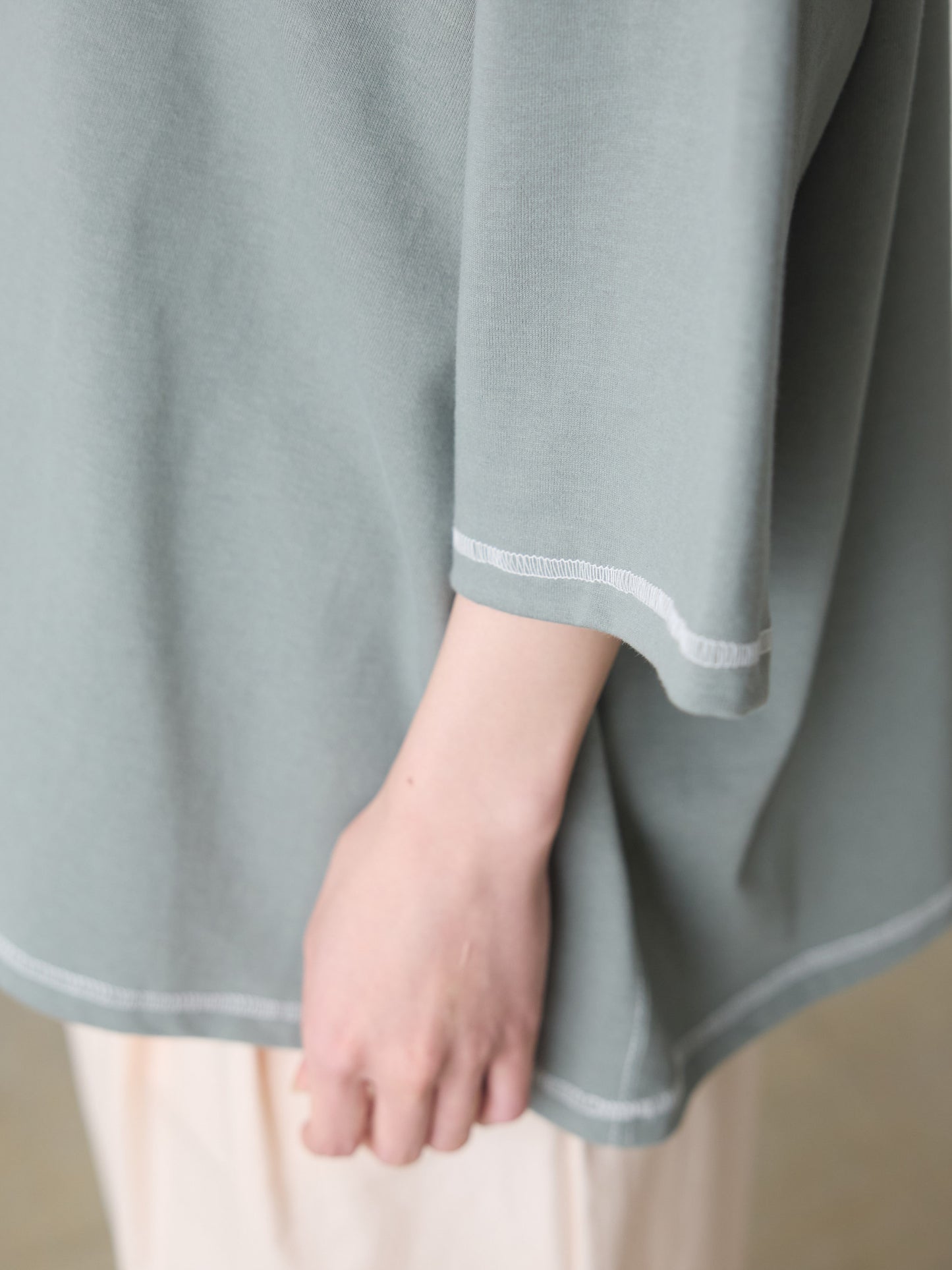 stitch wide pullover