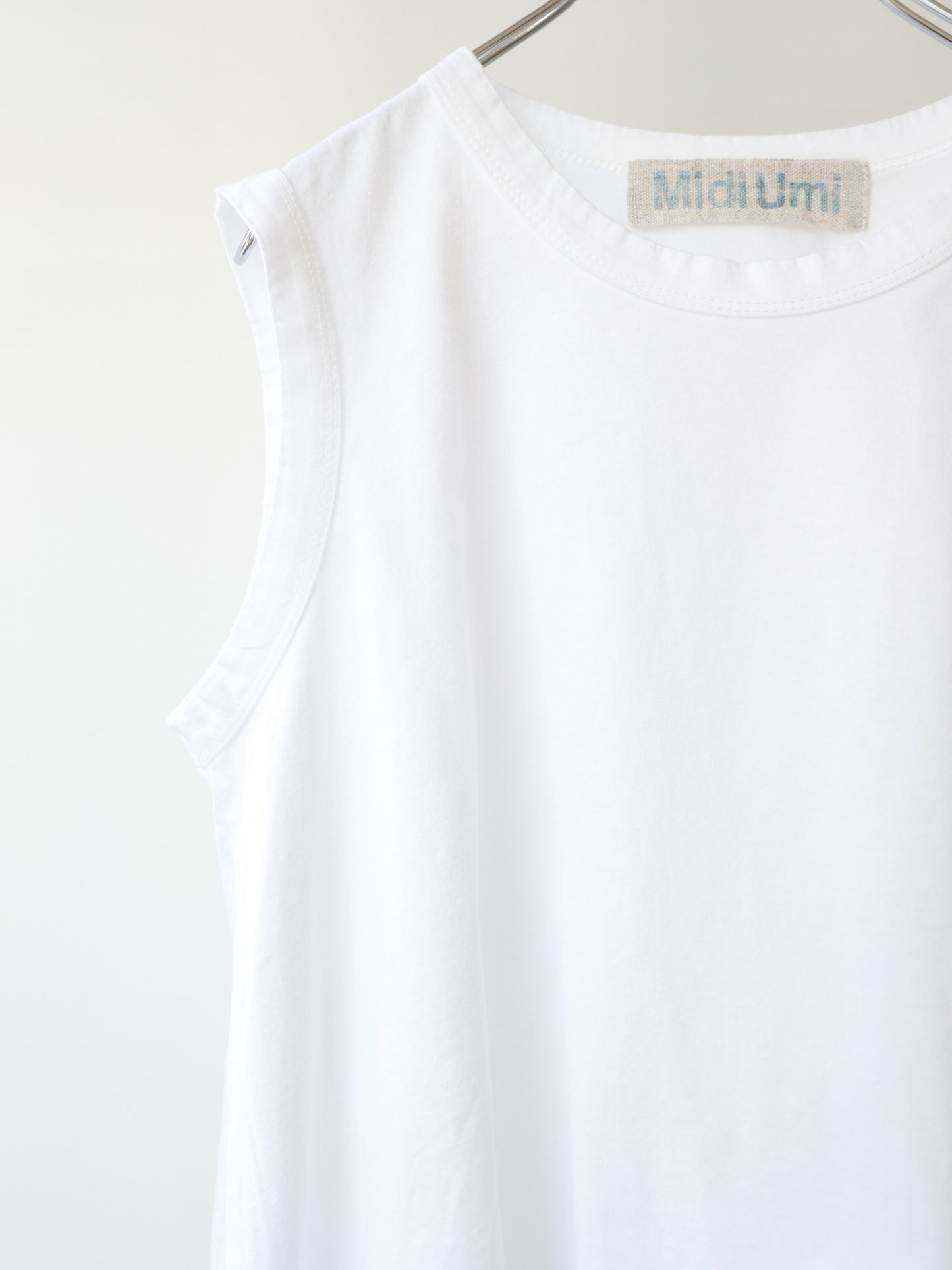 crew neck flare tank top