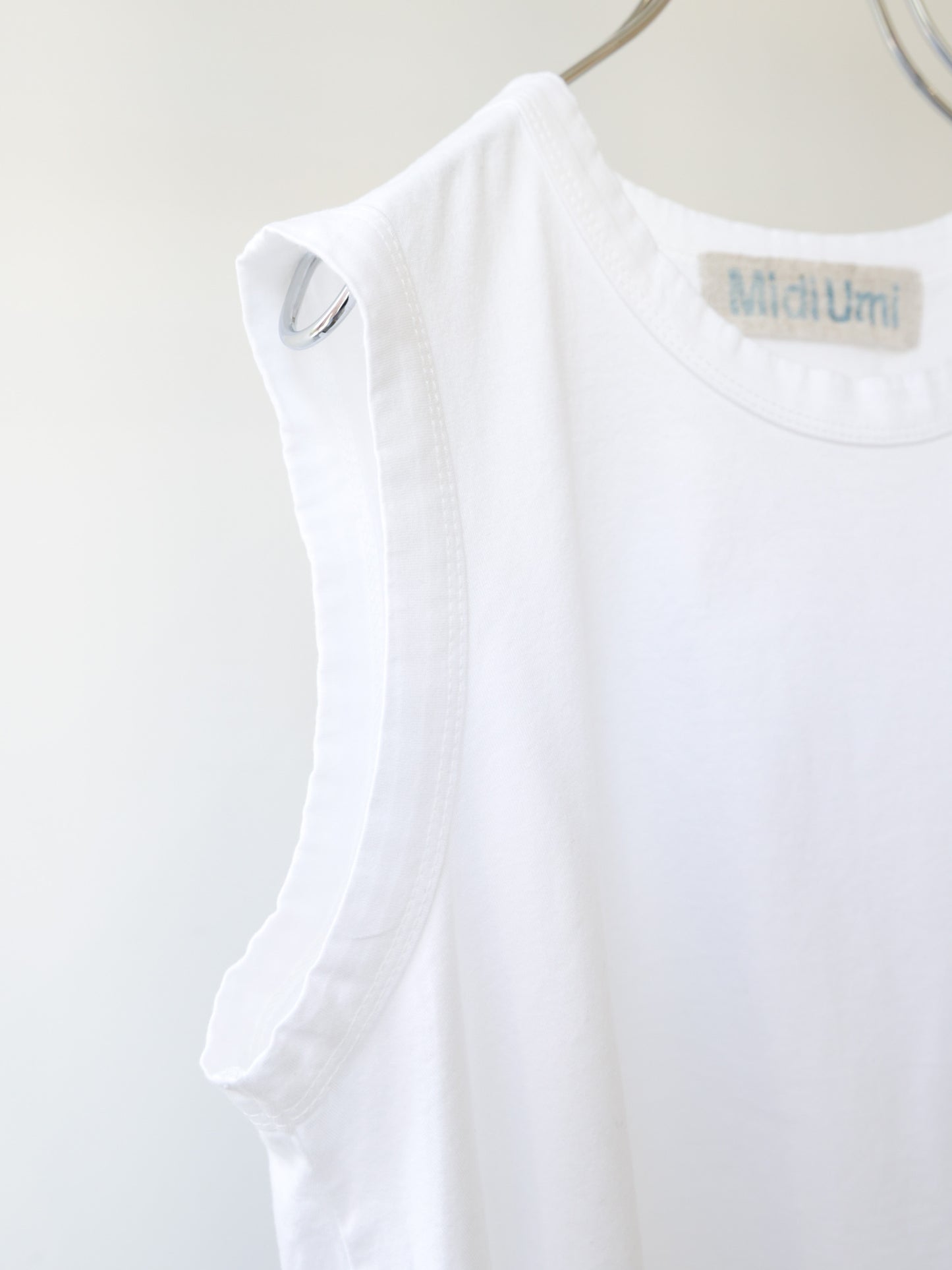crew neck flare tank top