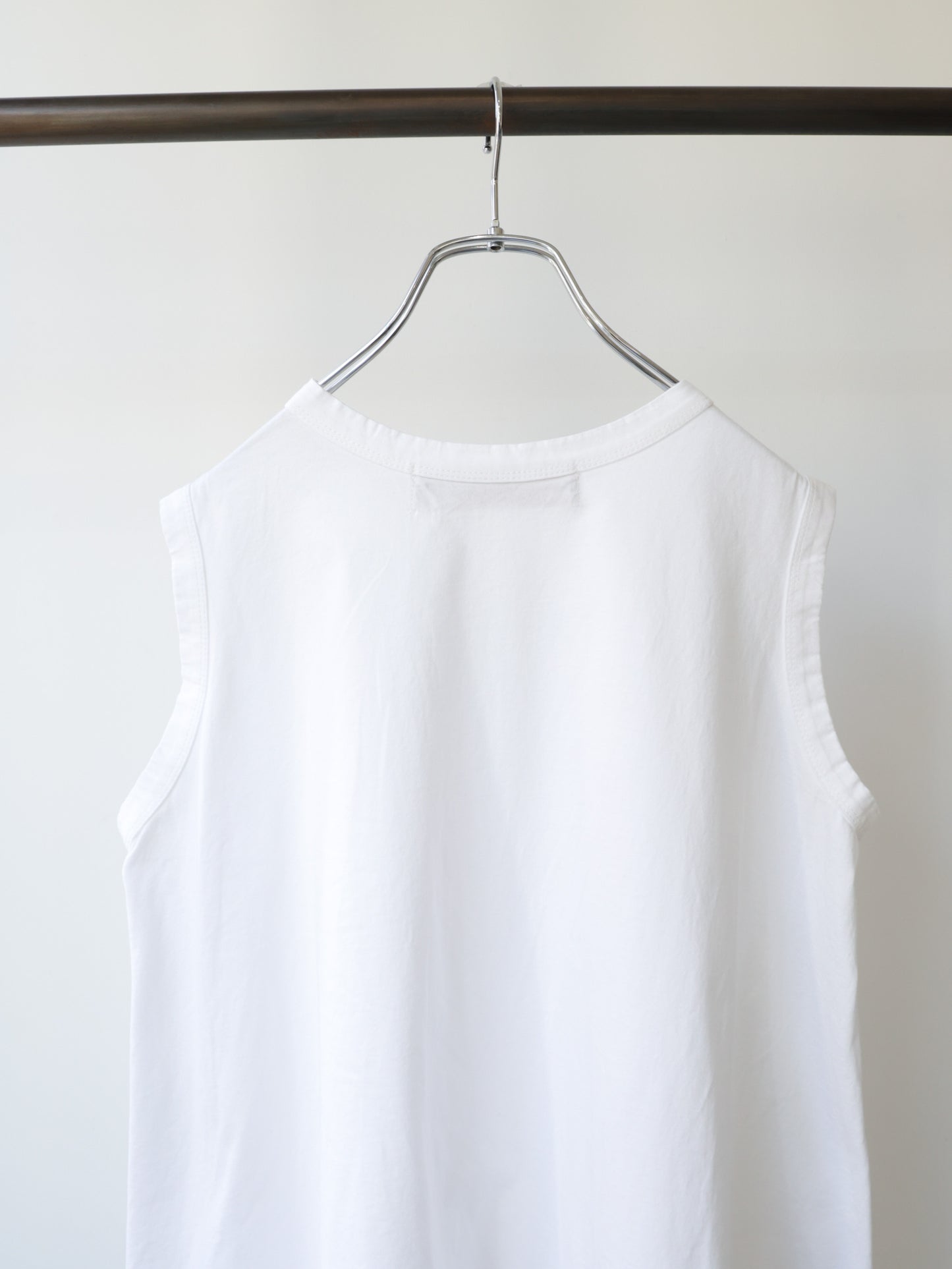 crew neck flare tank top