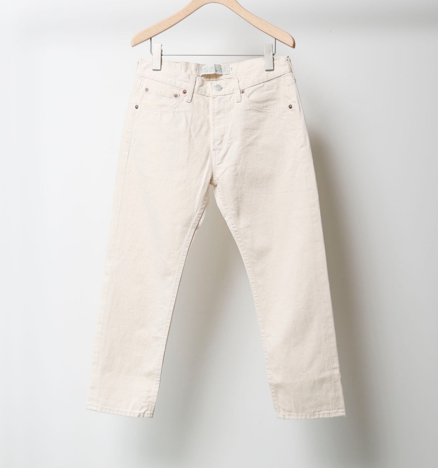 4/5 length white denim pants