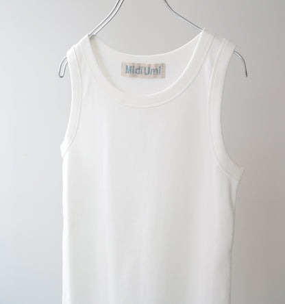 basic tank top
