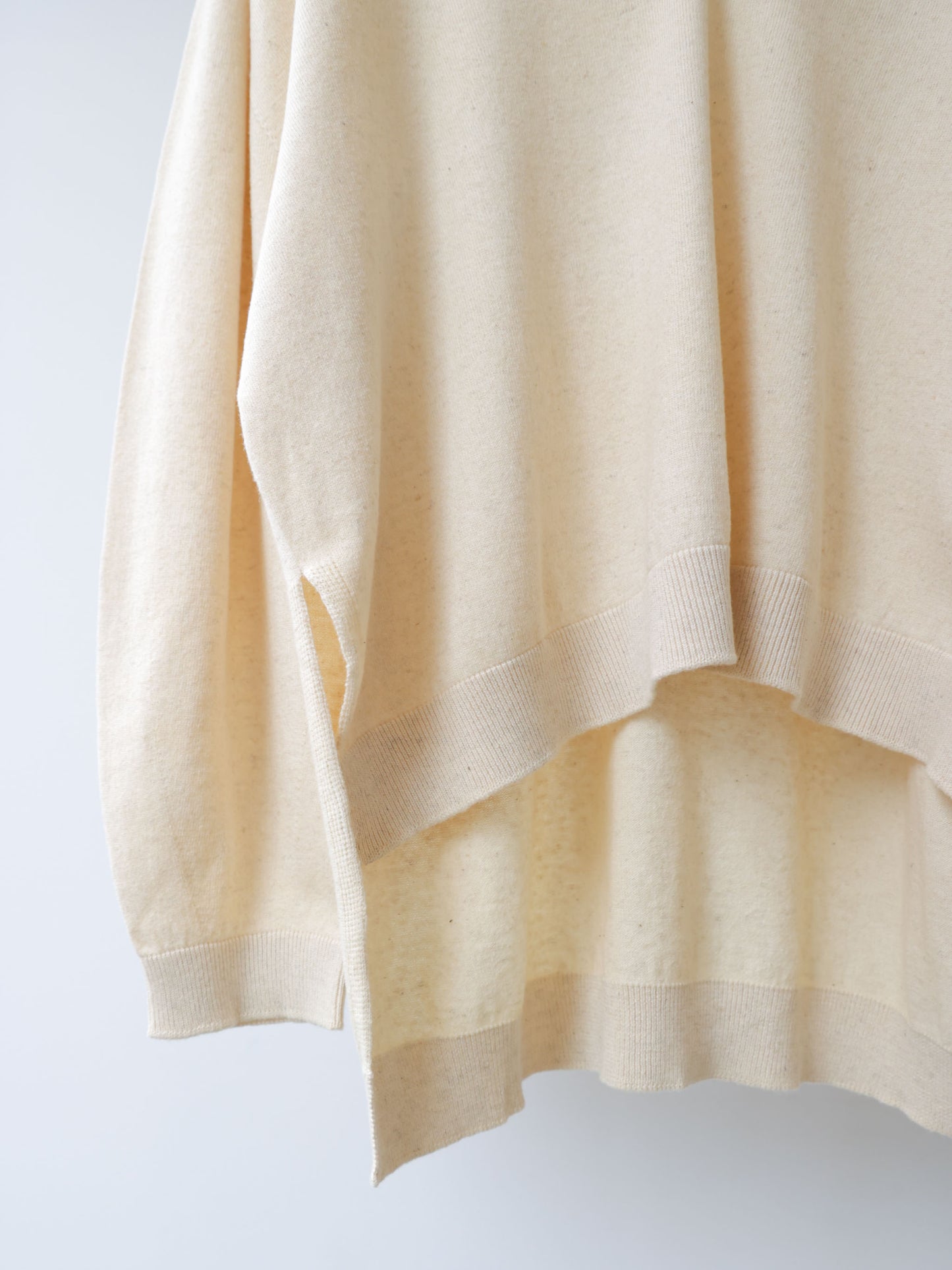 BOTANICAL DYE knit pullover