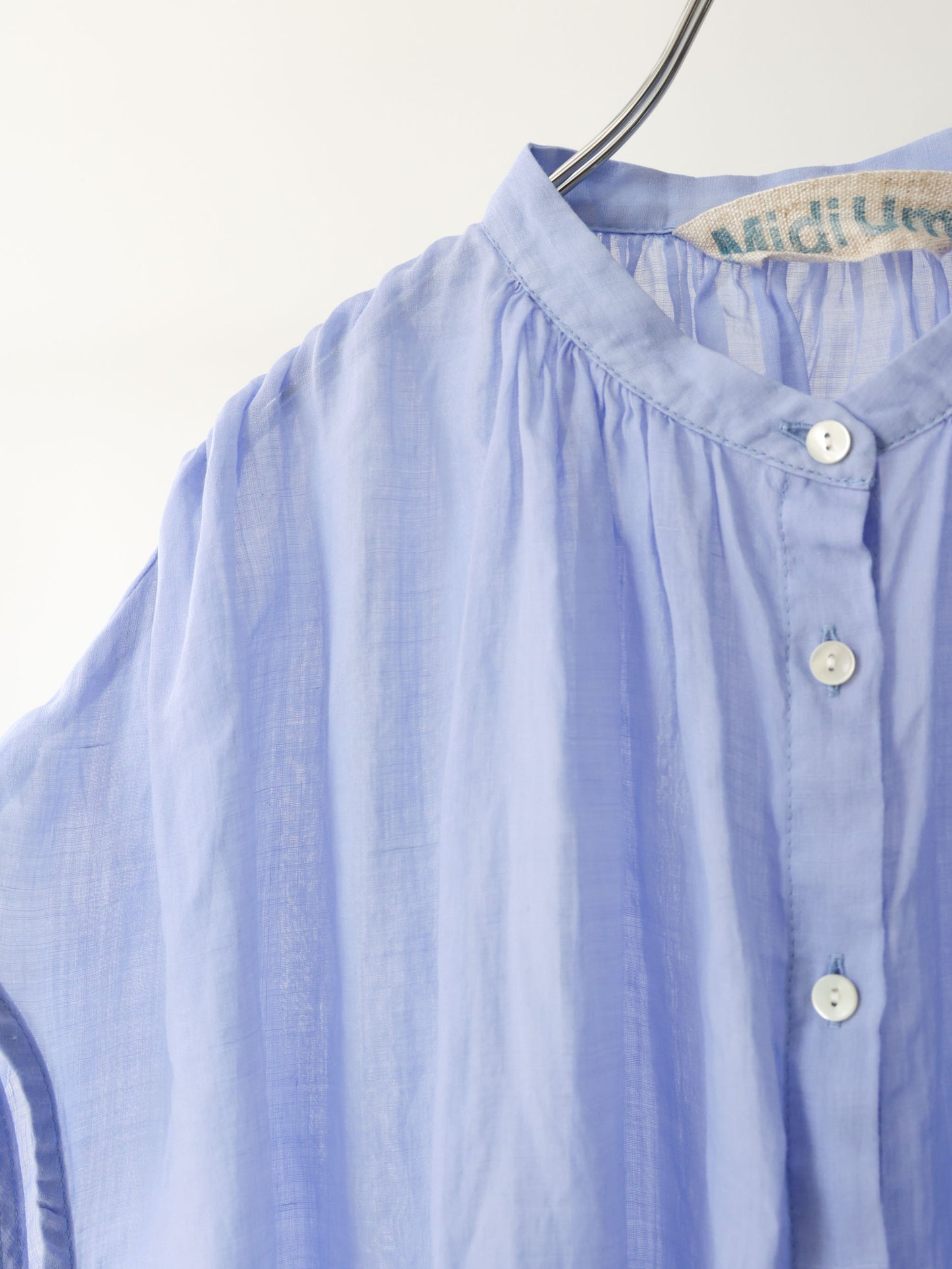 ramie gather nosleeve shirt