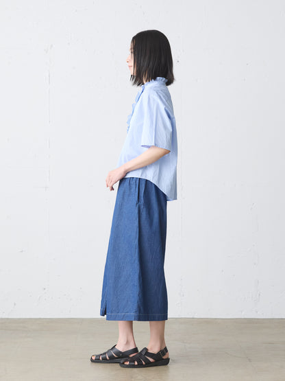 half sleeve front half frill shirt