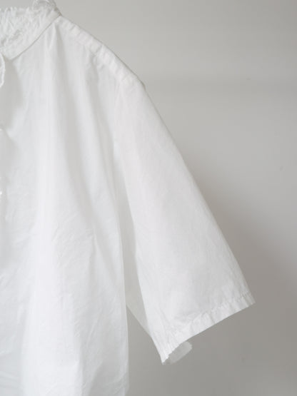 half sleeve front half frill shirt