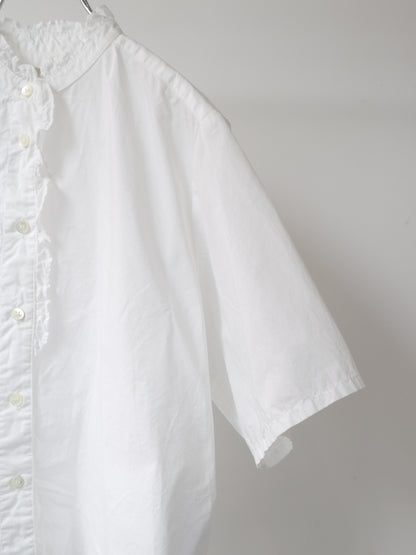 half sleeve front half frill shirt
