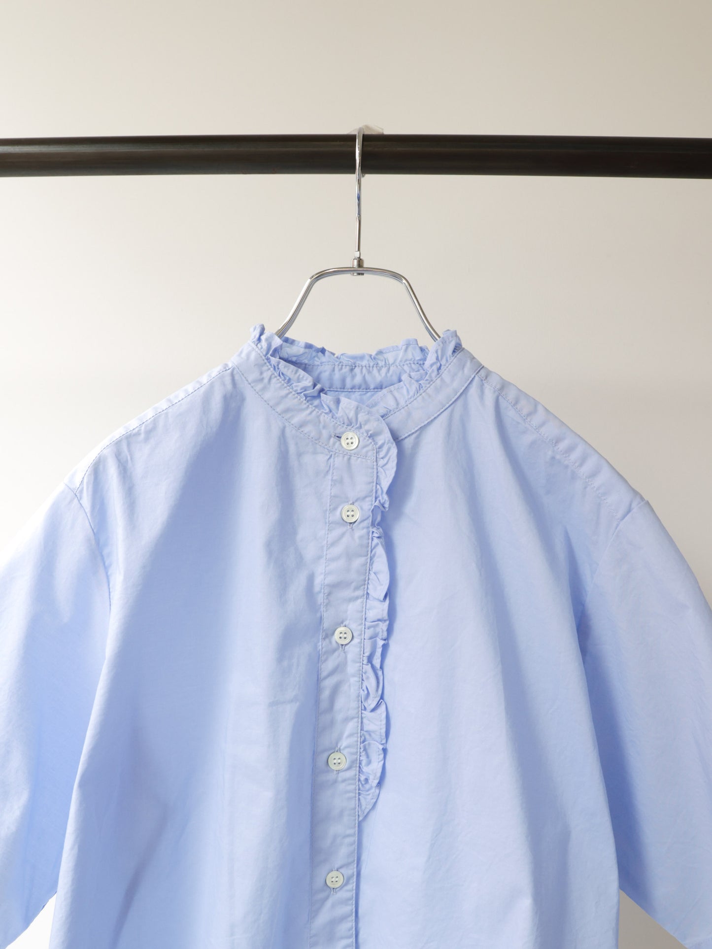 half sleeve front half frill shirt