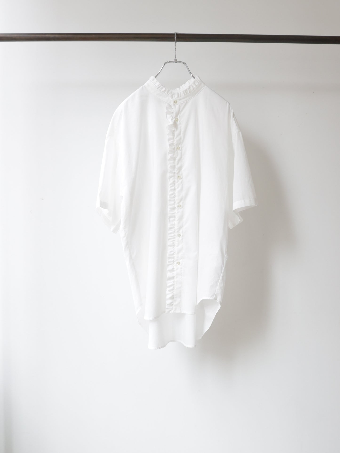 frill wide shirt