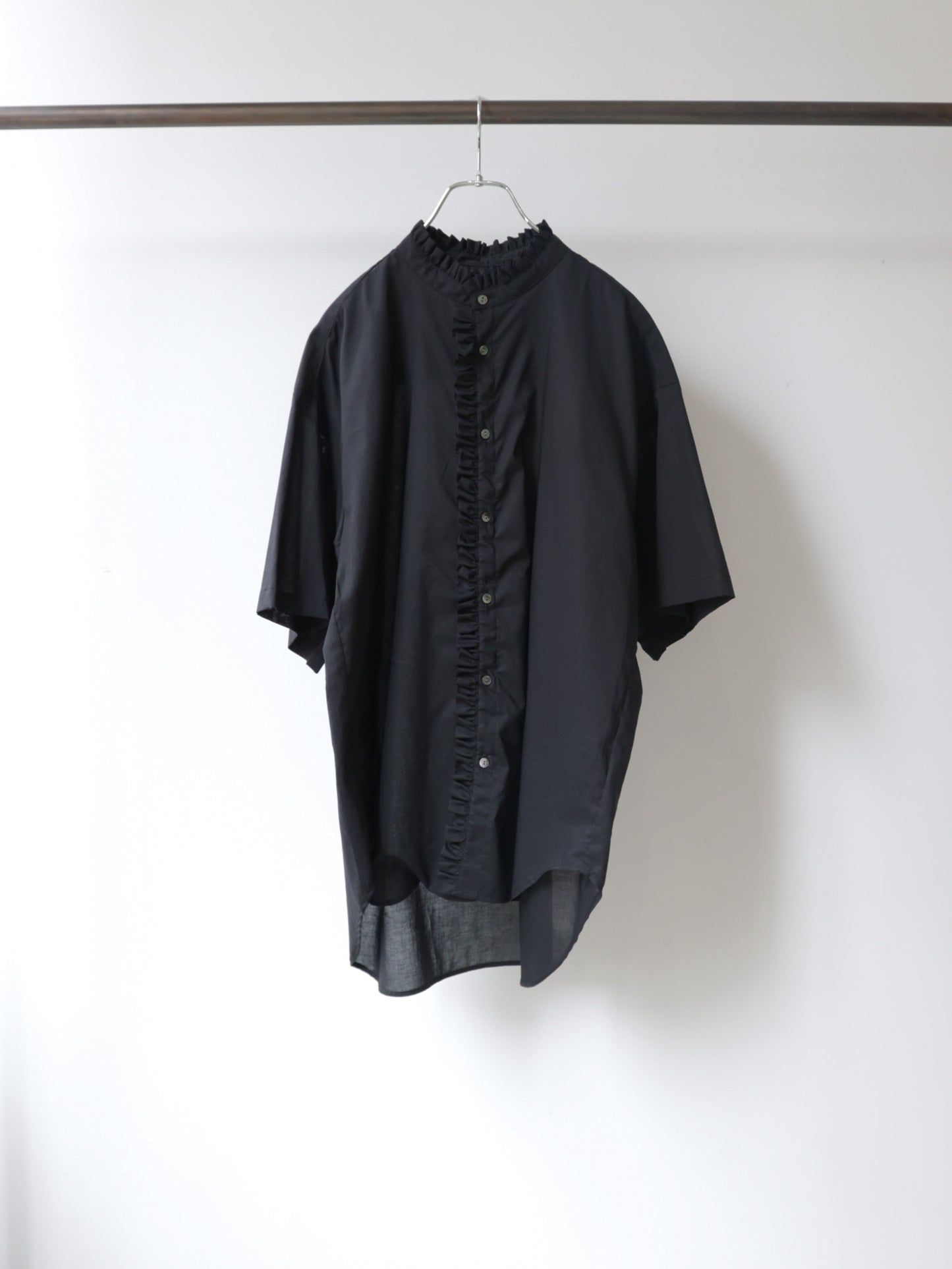 frill wide shirt